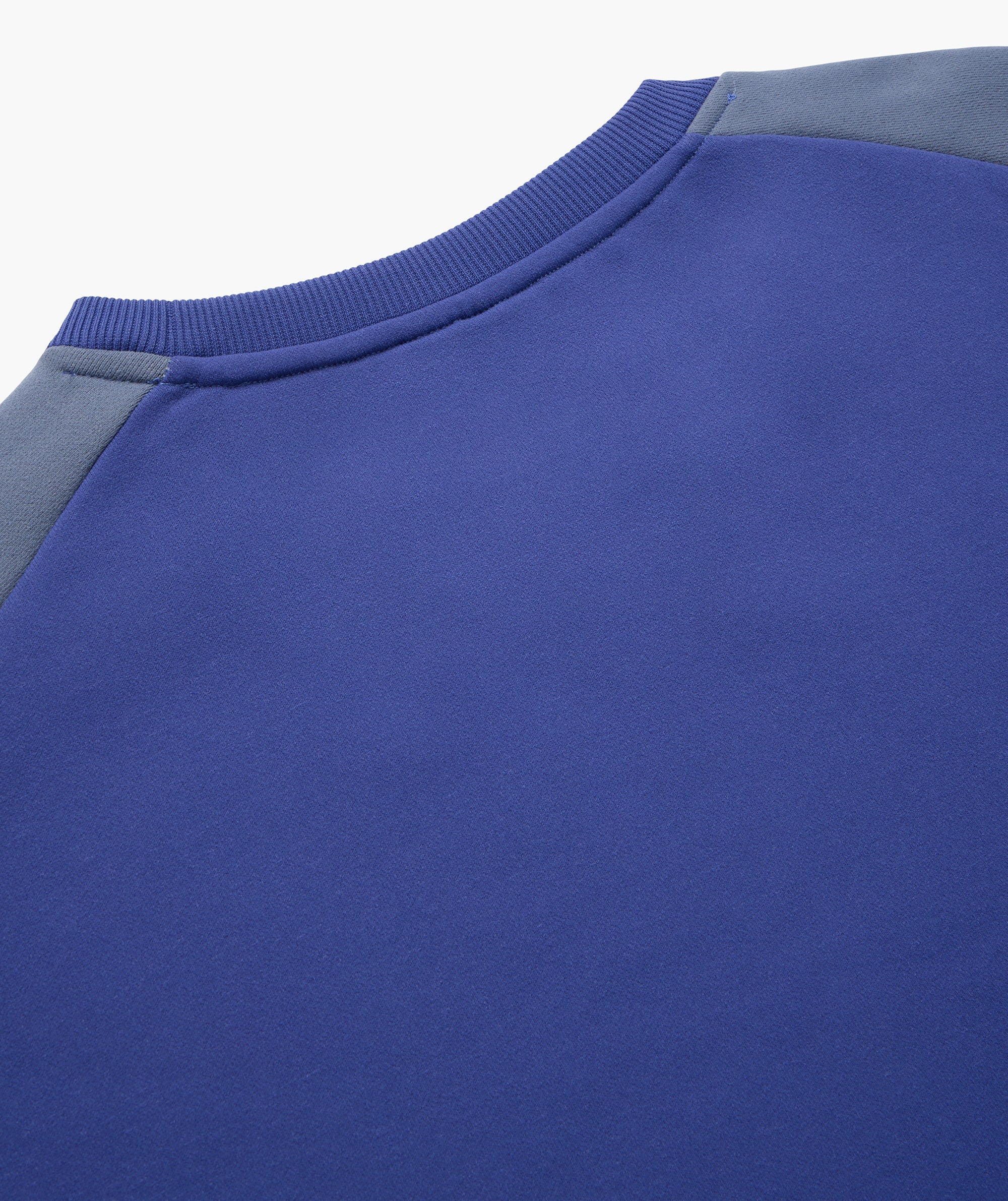 COURT LUXE PULLOVER
