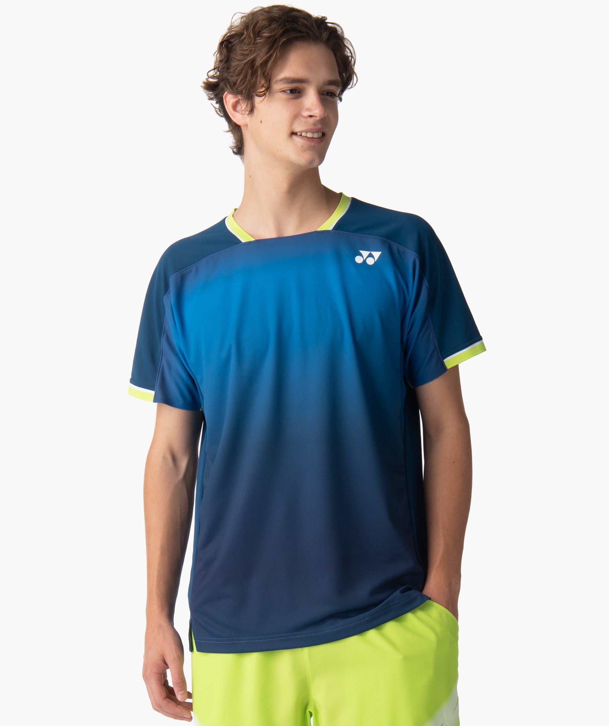 ISOMETRIC GRADIENT TOURNAMENT SHIRT