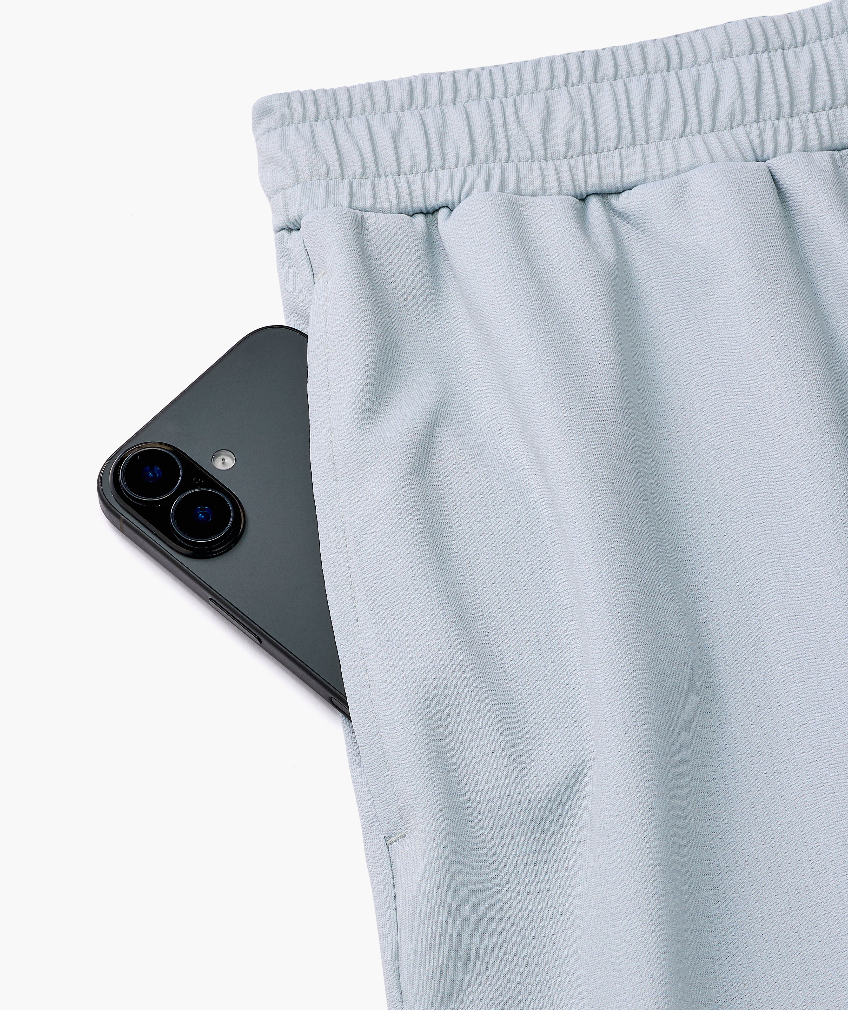 BREAKPOINT TOURNAMENT SHORTS
