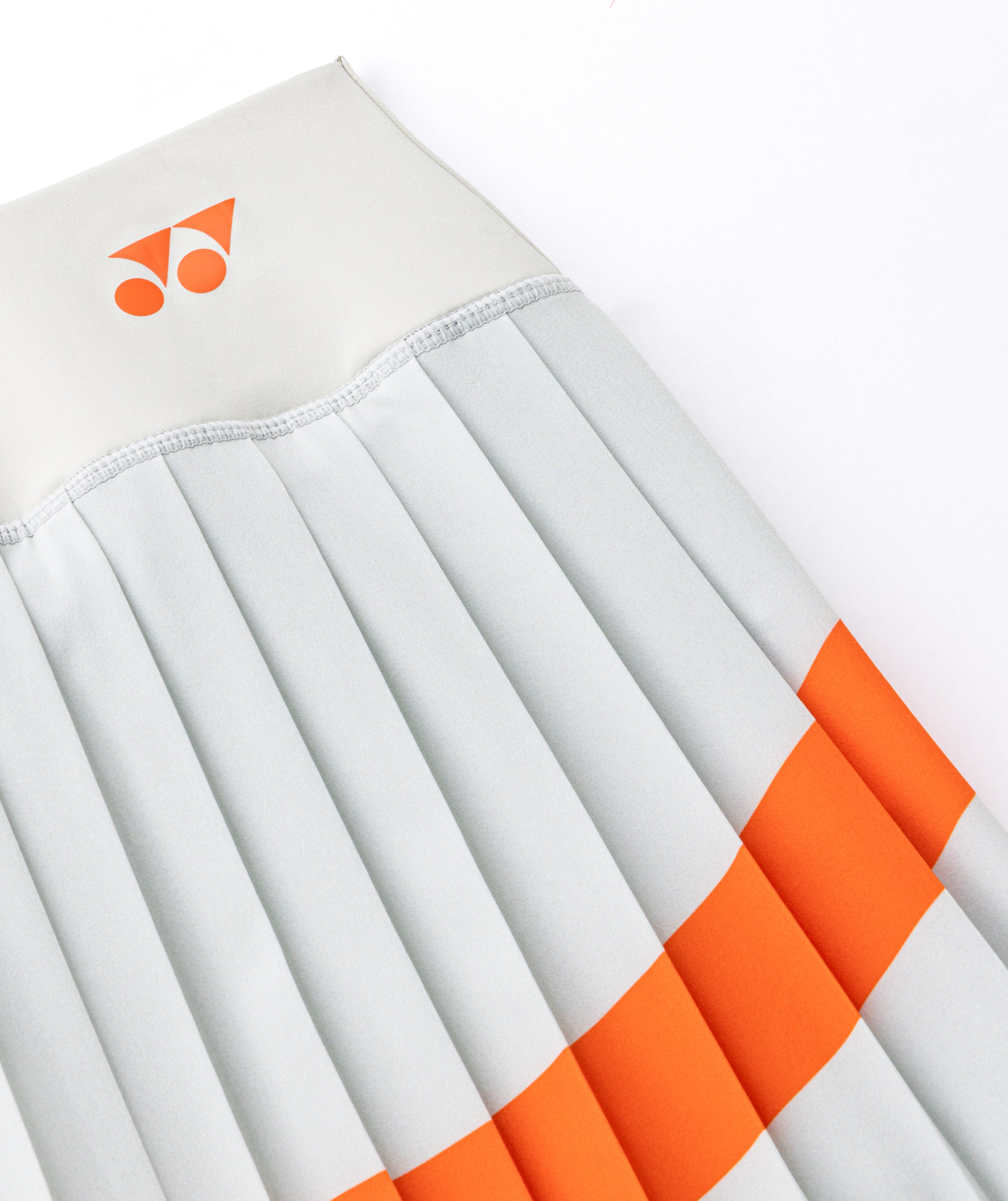 ARC PLEATED TOURNAMENT SKIRT