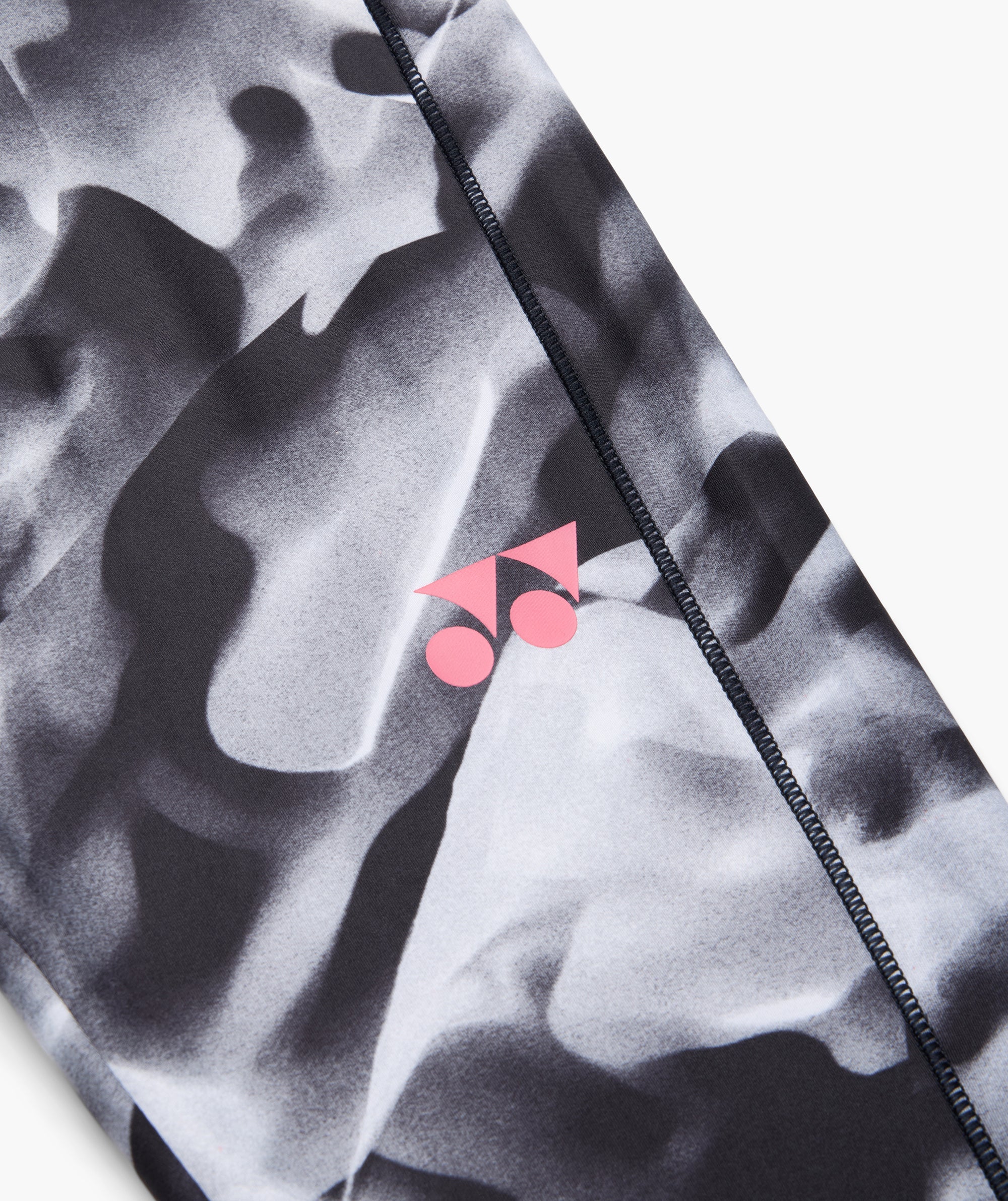 CAMO MOTION LEGGINGS