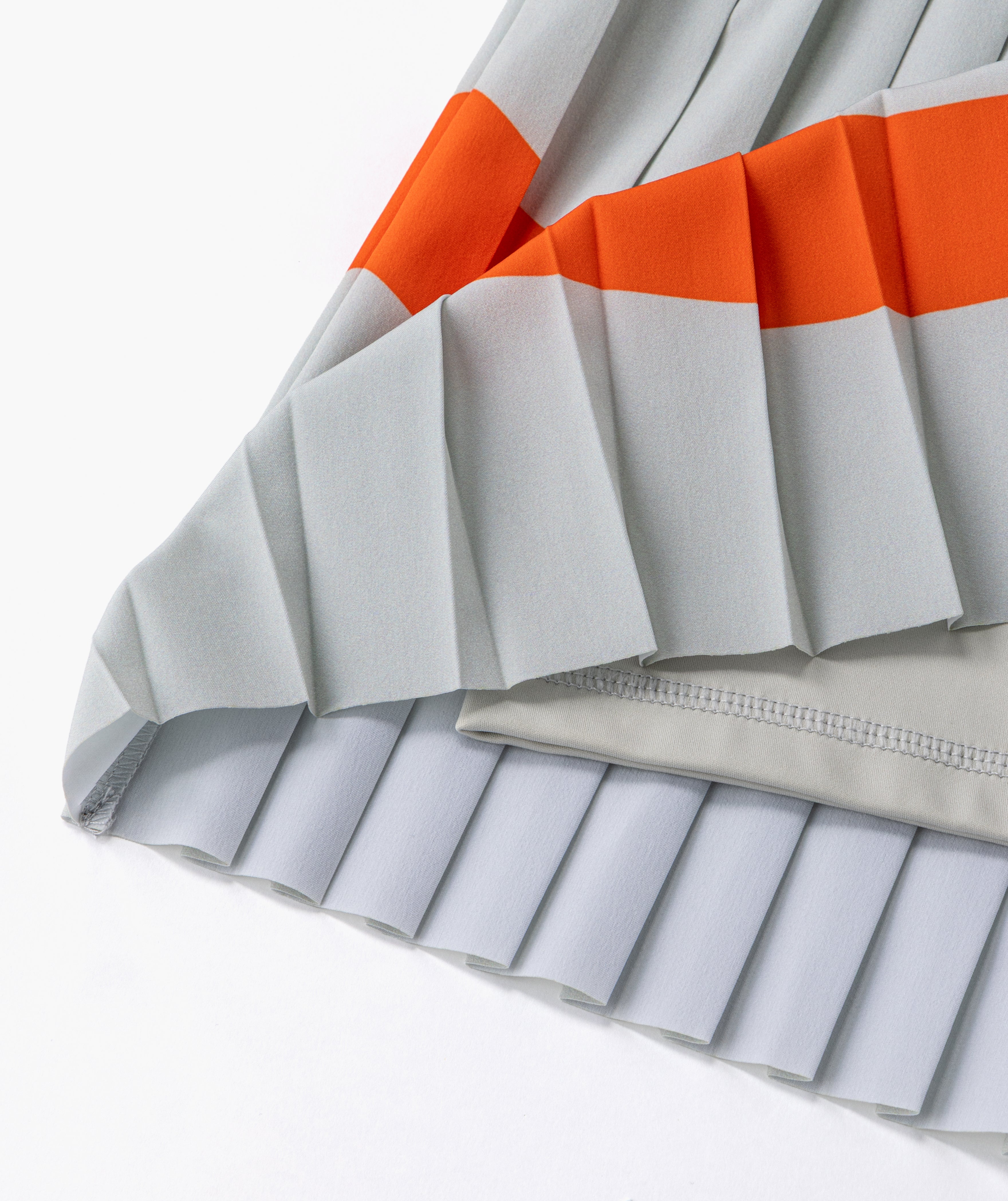 ARC PLEATED TOURNAMENT SKIRT