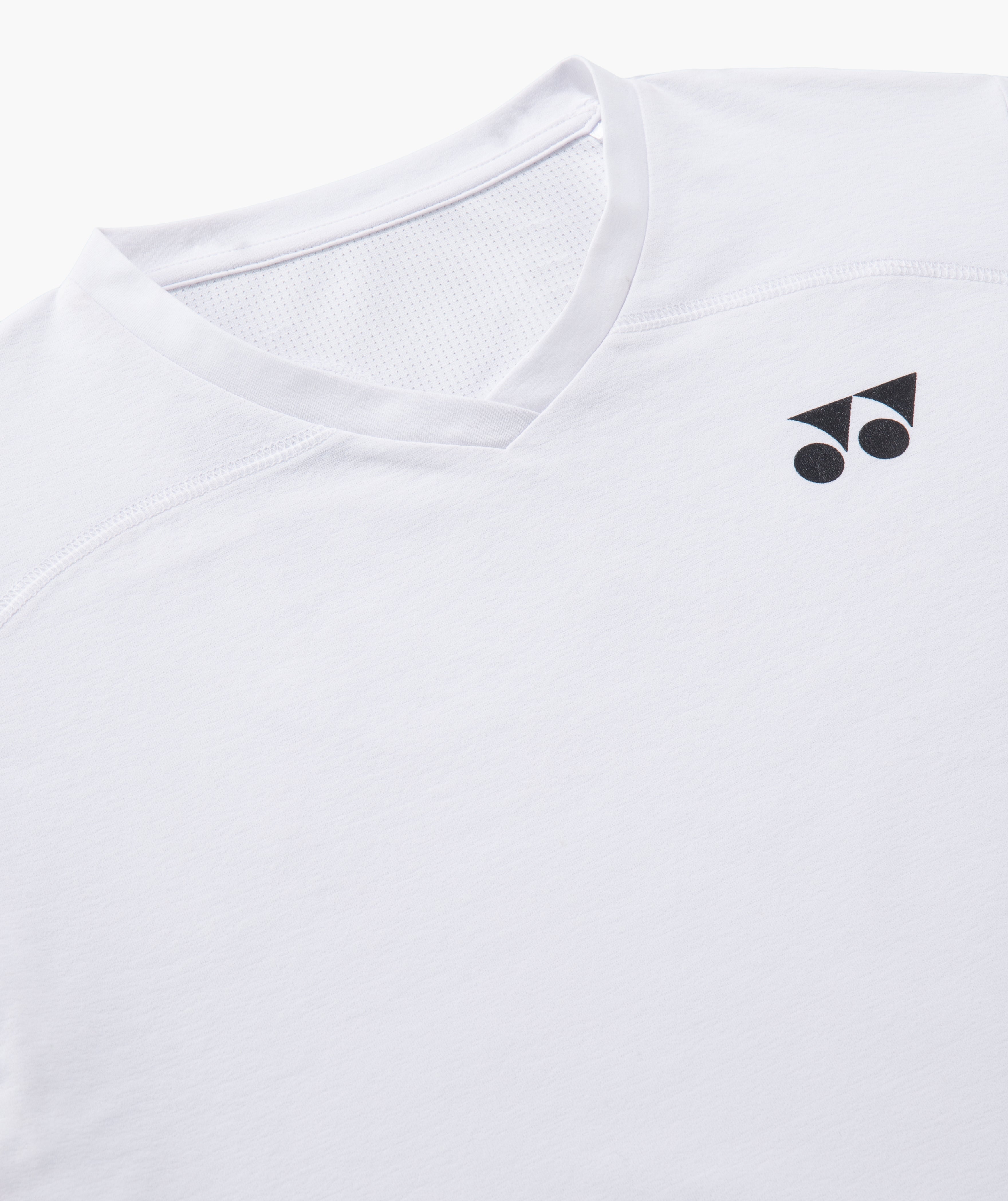 AIM LUXE V-NECK SHIRT